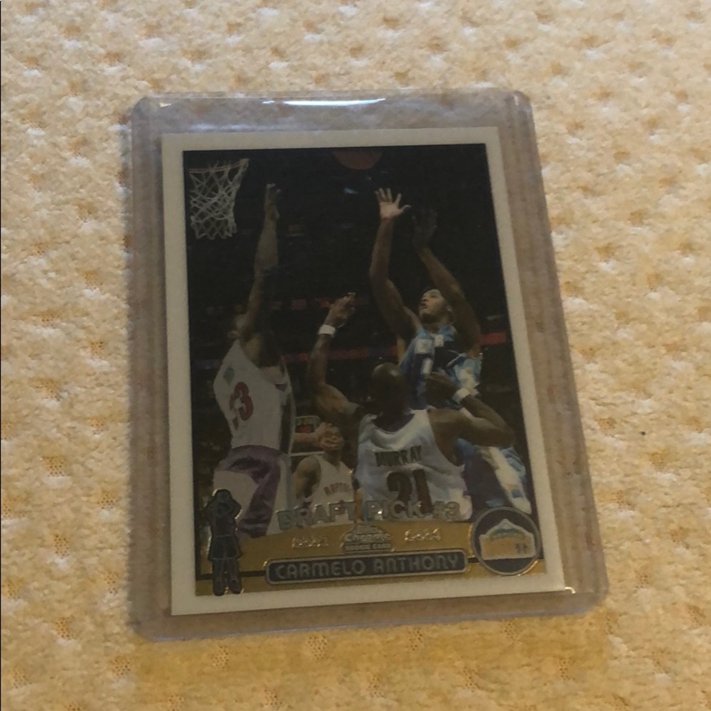 2003 Topps Chrome Carmelo Anthony RC card